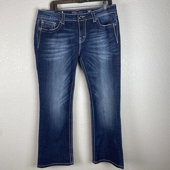 Miss Me Denim - Miss Me Womens Jeans 34 X 29 CAPRIS Signature Boot Mid Rise Jeweled Pocket